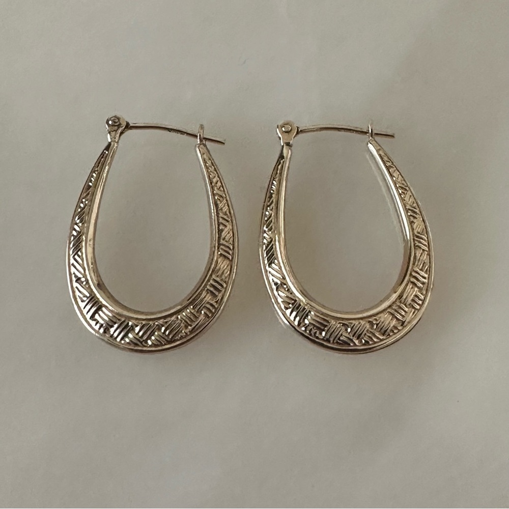 10k Solid Gold Earrings - Picture 12 of 14